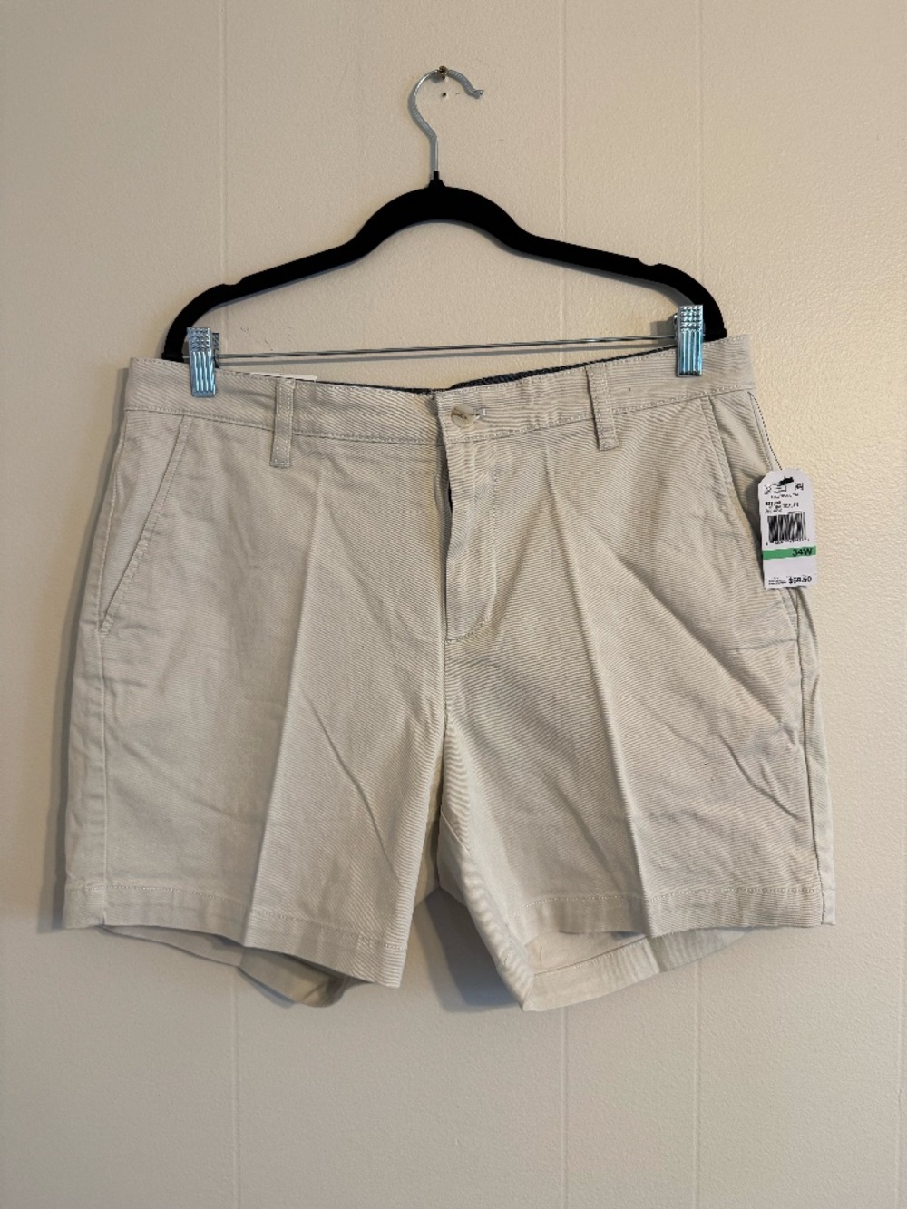 NWT Men's Nautica, Khaki, Classic Fit Deck Shorts, Size 34x6